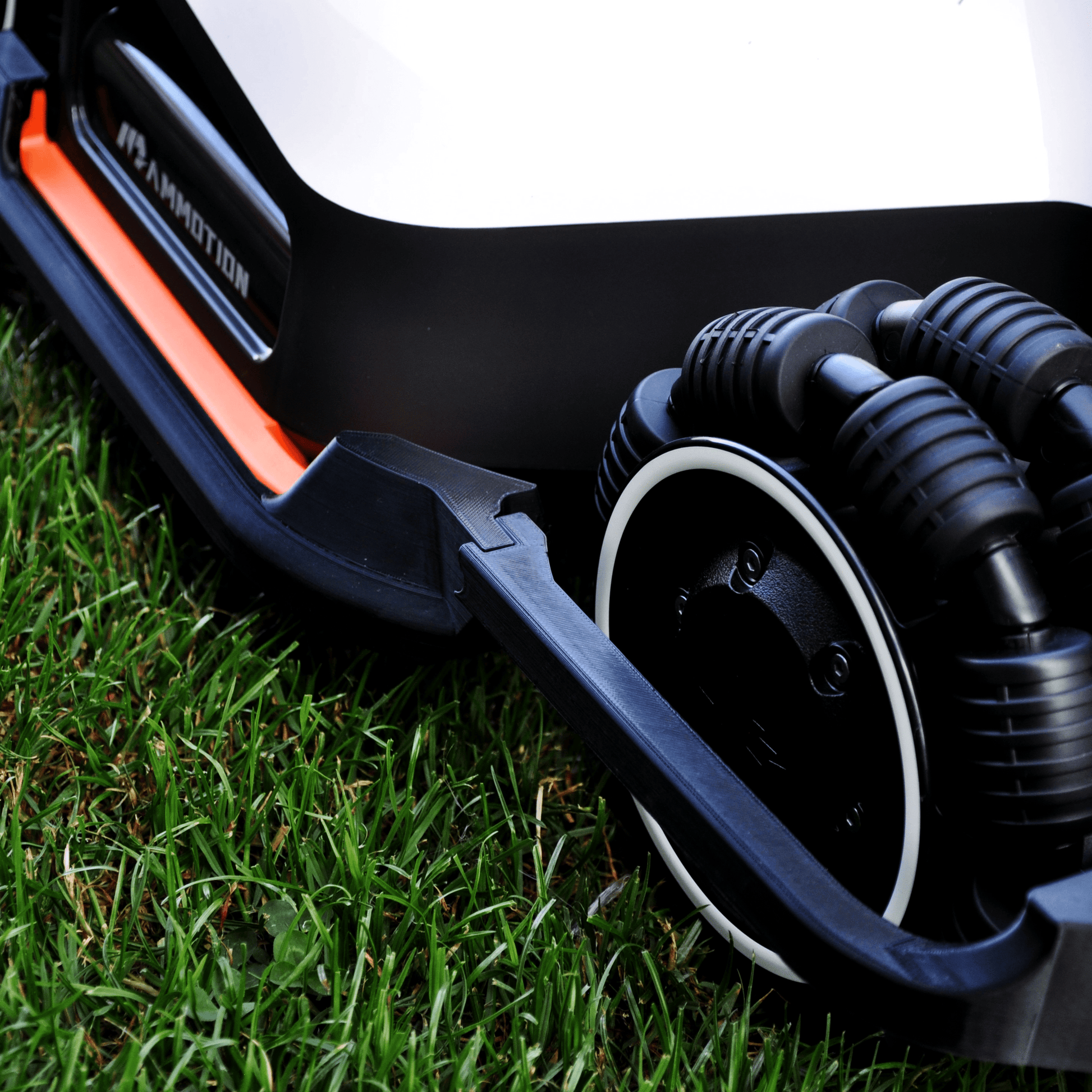 Ersatzteile für seitliche Schutzabdeckung – Mammotion Luba 1, 2 & 2X - Exact Designs