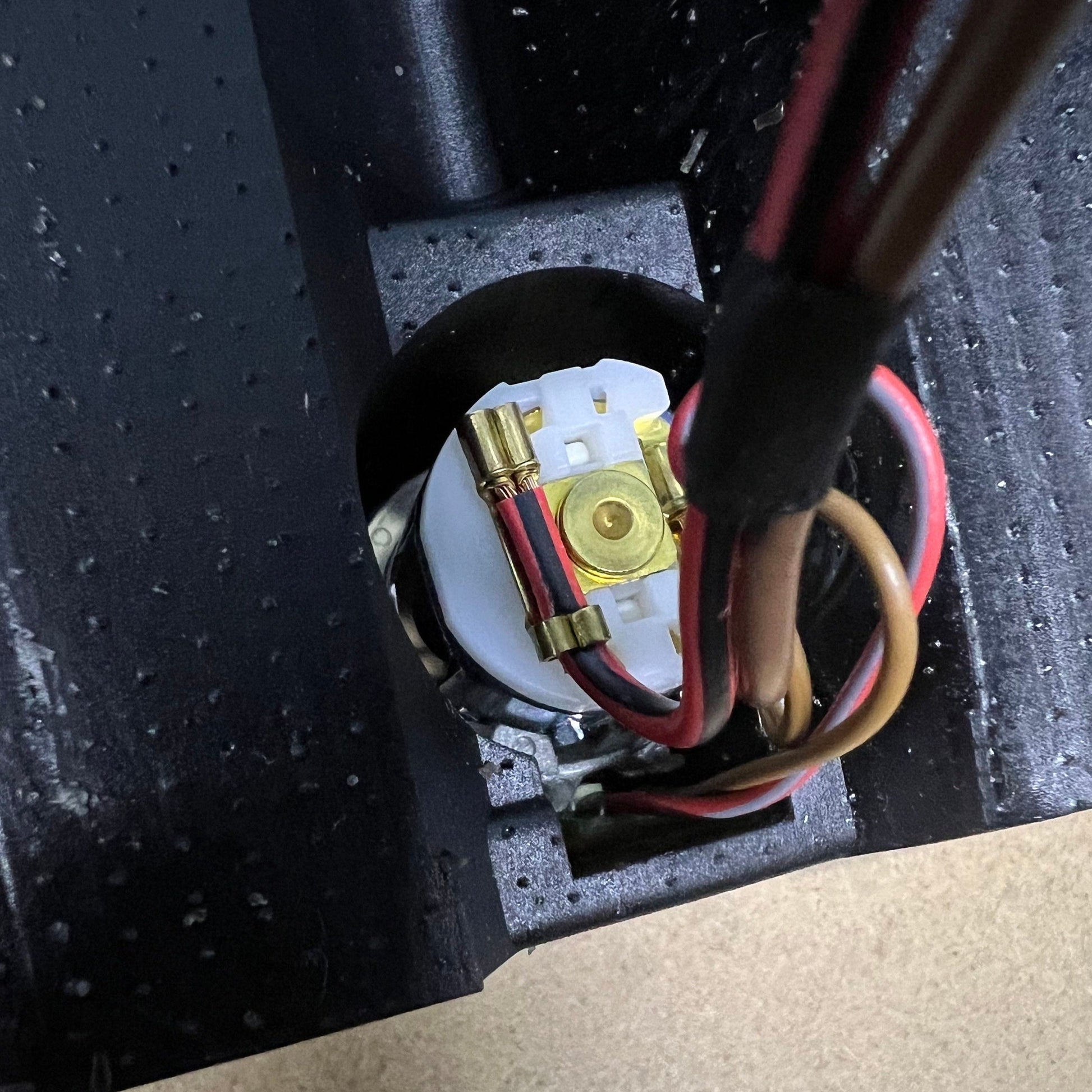 Getränkehalter für BMW 3er Serie (E9X – Zigarettenanzünder - Version) - Exact Designs